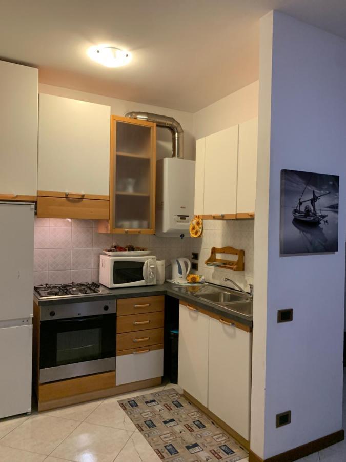 Bellissimo Appartamento Riservato Vicino Al Centro Verona Luaran gambar