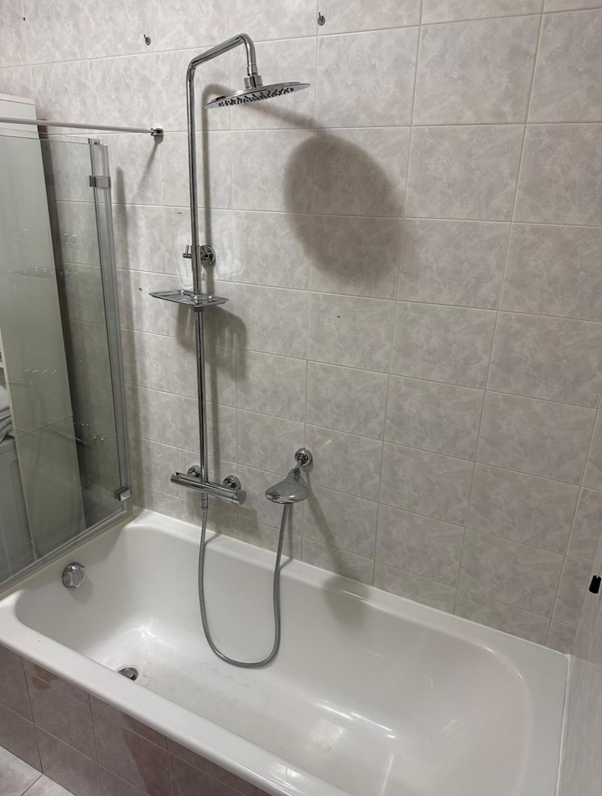 Bellissimo Appartamento Riservato Vicino Al Centro Verona Luaran gambar